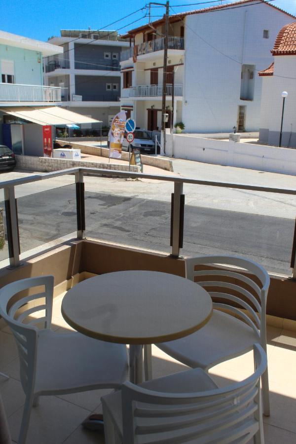 Vivári Apanema Apartments מראה חיצוני תמונה