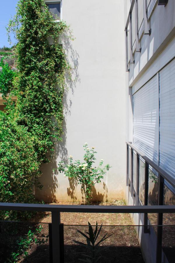 Vivári Apanema Apartments מראה חיצוני תמונה