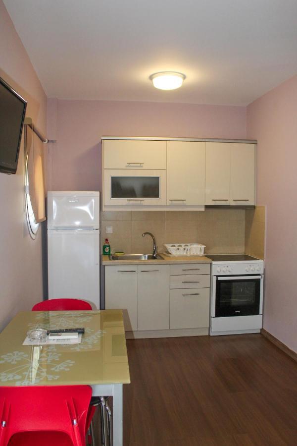 Vivári Apanema Apartments מראה חיצוני תמונה