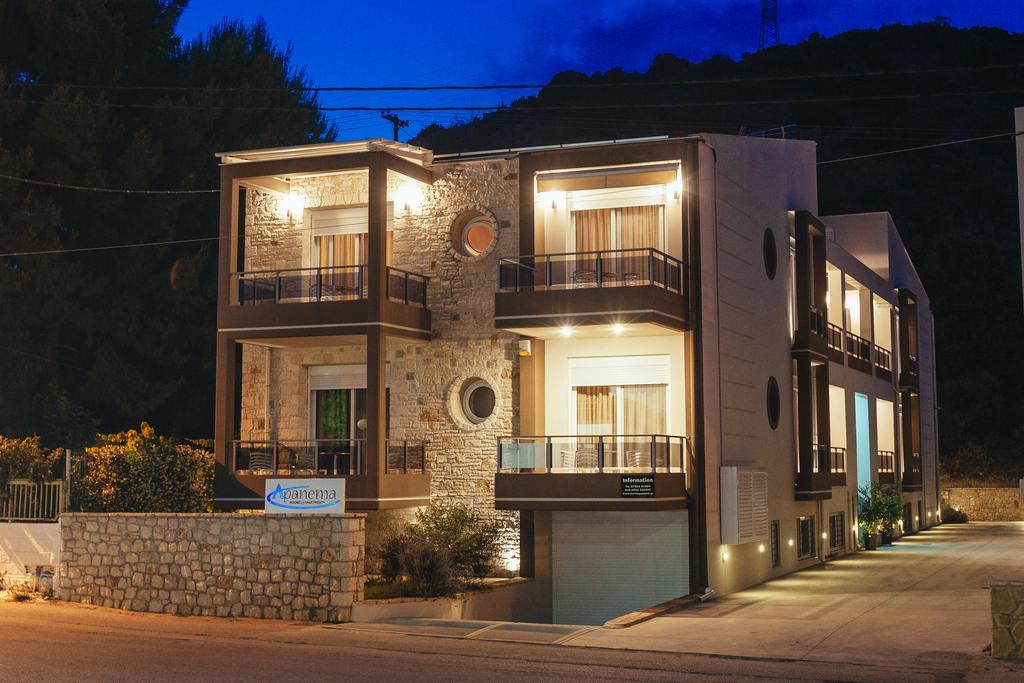 Vivári Apanema Apartments מראה חיצוני תמונה